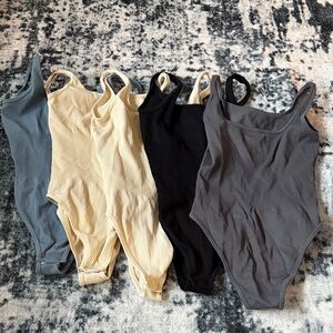 5 OQQ Ribbed Scoop Neck Bodysuits - Multi Color Pack | Sz S